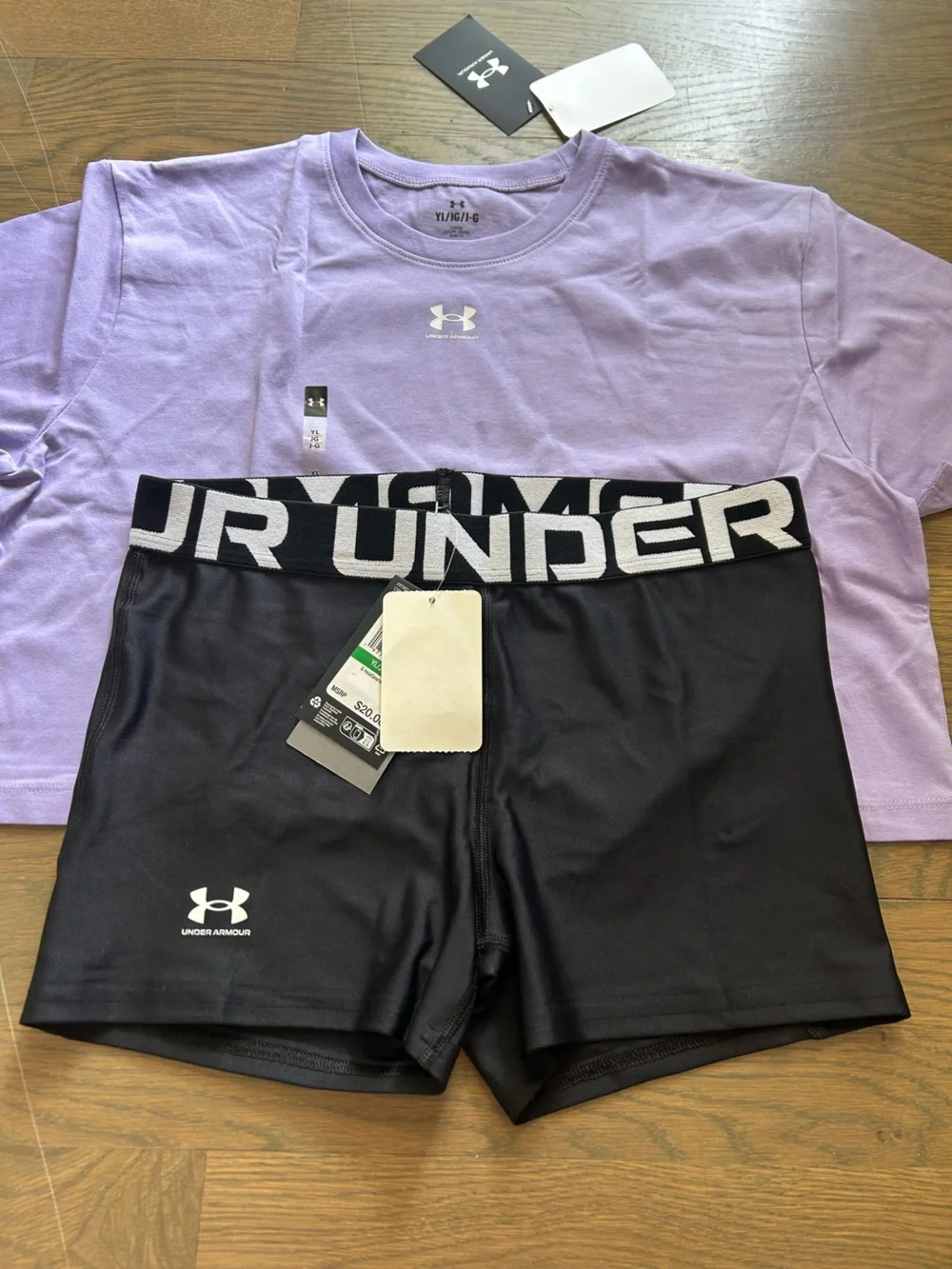 NWT Under Armour Girls Set size Large